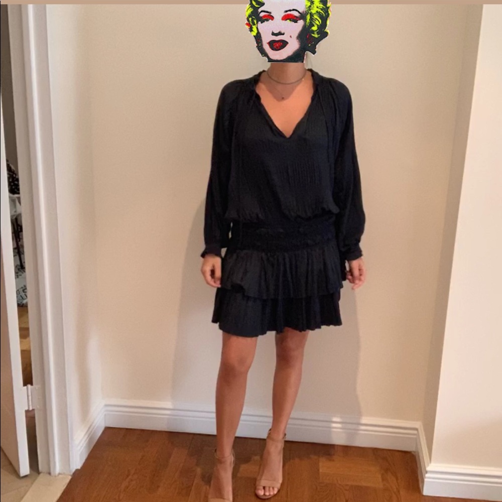 Long sleeve navy dress 🔷